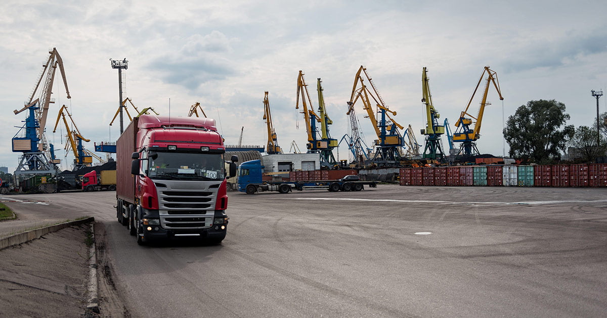 Why were international shipping costs so high in 2021?